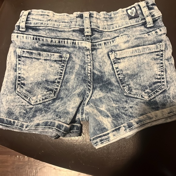 Shorts - Picture 2 of 2